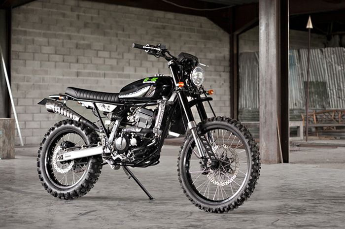 Modifikasi Kawasaki D-Tracker 250 bergaya enduro