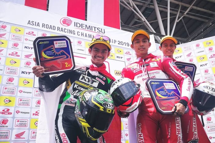 A.M Fadly, Lucky Hendriansya dan Irfan Ardiansyah sapu bersih podium AP250 ARRC Sepang