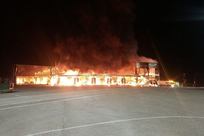 Gudang MotoE terbakar di Sirkuit Jerez, Spanyol