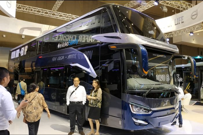 Volvo B11R, sasis terbaru dengan tenaga yang mencapai 430 dk dan torsi 2.000 nm