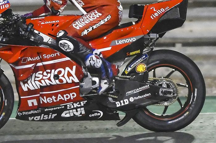 Aerodinamika 'sendok' di bawah undercowl ini memang menimbulkan kontroversi dari kemenangan Ducati di Qatar