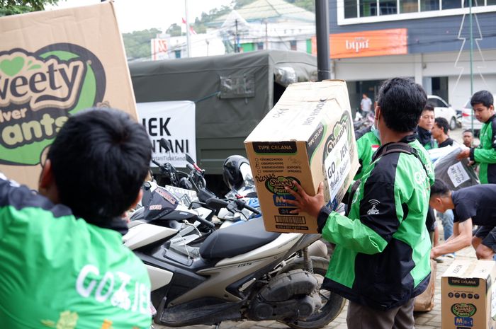 Gojek berikan sumbangan awal banjir Papua
