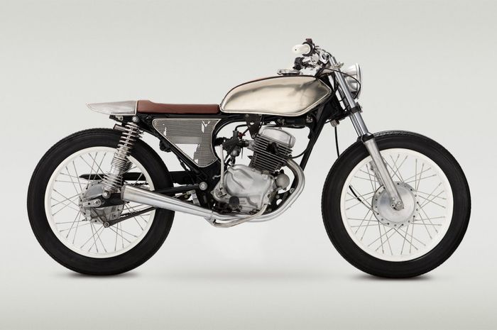 Modifikasi Honda CM185 bergaya klasik minimalis