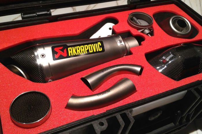 Knalpot Akrapovic