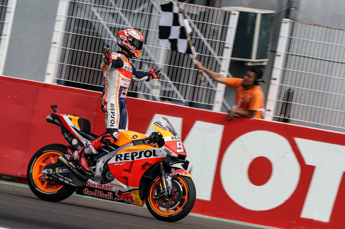 Marc Marquez selebrasi saat menang MotoGP Argentina 2019