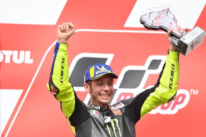 Eskpresi Valentino Rossi, usai meraih podium kedua pada seri MotoGP Argentina, Minggu (31/3/2019)