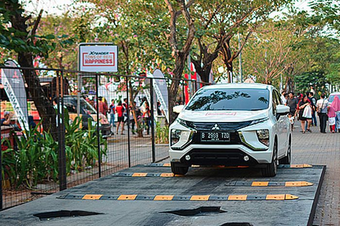 Yuk test drive Mitsubishi Xpander di Metropolitan Mall Bekasi (4-7/4/2019)