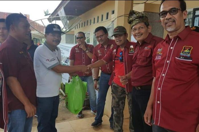 Donasi PSF Riau Chapter ke Solok Selatan