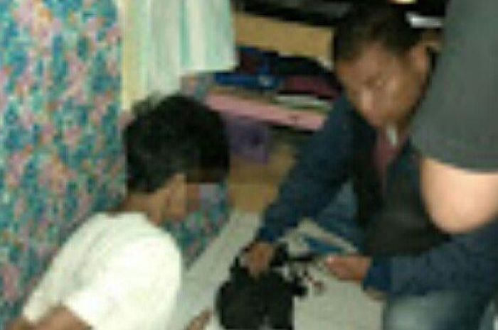 Pelaku curanmor di Tambora, Jakarta Barat ditangkap Polisi berbekal rekaman CCTV.  