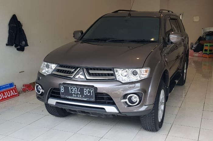 Mitsubishi Pajero Sport bermesin bensin