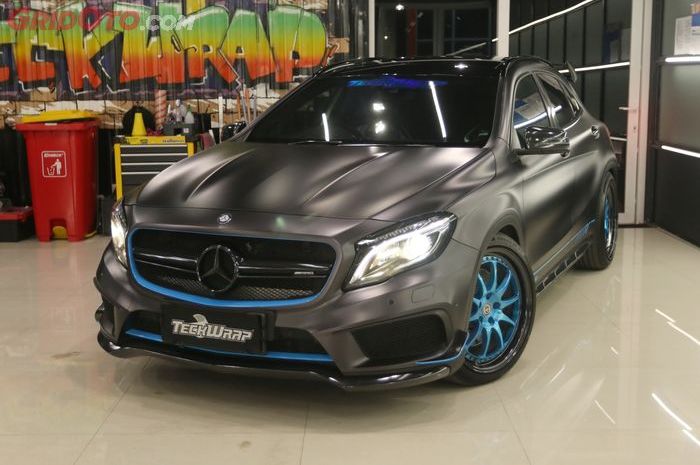 Wrapping Mercedes-Benz GLA 45 AMG Edition 1