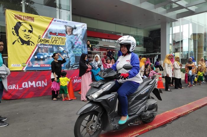 Astra Motor Jateng ajak emak-emak jadikan safety riding sebagai lifestyle