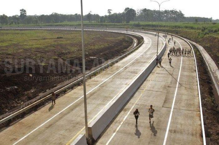 Ruas tol Pandaan-Malang