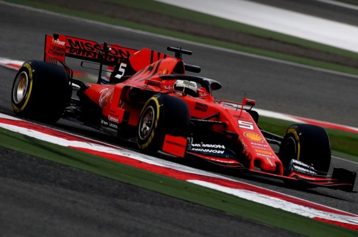 Sebastian Vettel menjadi yang tercepat pada sesi latihan bebas pertama. Mengungguli Lews Hamilton dan Charles Leclerc
