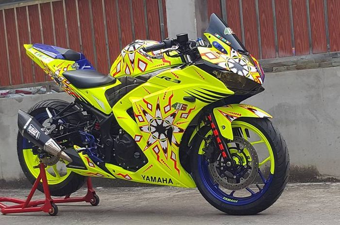 Tampilan unik dari Yamaha R25 