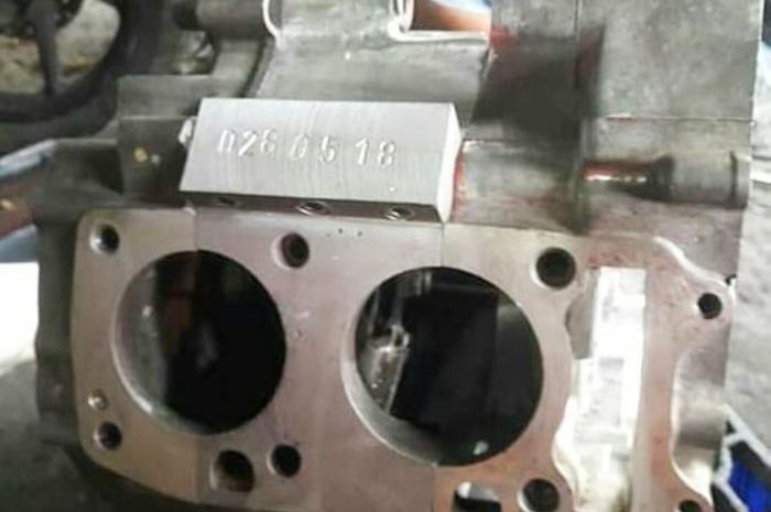 Contoh modifikasi 2 silinder