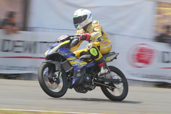 Gupito Kresna turun di kelas YCR1 pada seri pertama Yamaha Cup Race di Boyolali, Jateng (27-28/4)