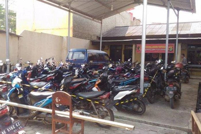 40 motor balap liat yang disita oleh Polsek Sukarame