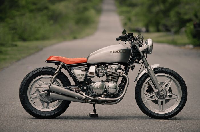 Modifikasi Honda CB650 brat style bermodal dikit