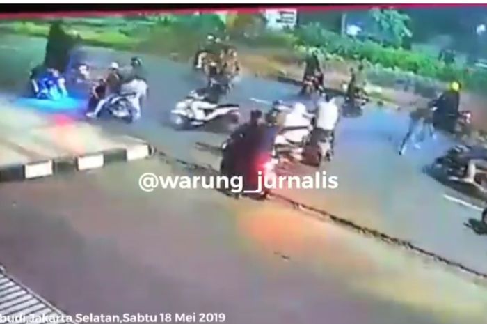 Aksi geng motor LK yang bunuh peserta sahur on the road