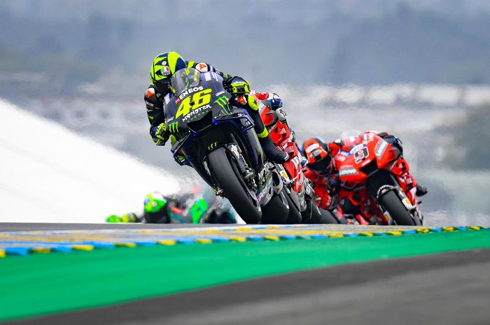 Valentino Rossi bertarung keras untuk podium di MotoGP Prancis 2019