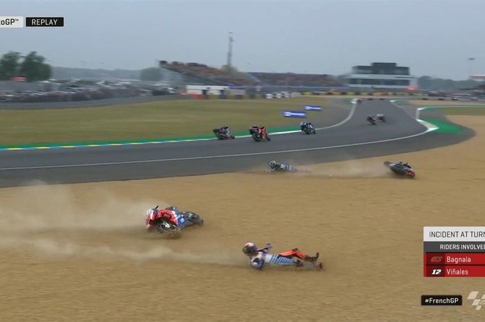 Fransesco Bagnai dan Maverick Vinales terlibat crash di sirkuit Le Mans 2019