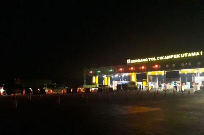 Gerbang Tol Cikampek Utama