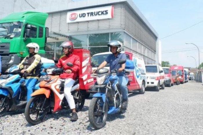 Pelepasan armada posko siaga mudik yang bertugas selama Astra Holiday Campaign (AHC) tahun 2019 berlangsung. Lokasi di Kantor Astra Daihatsu, Jl. Majapahit Semarang, Senin (27/5/2019)