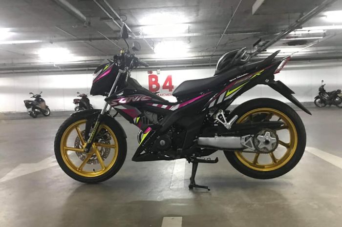 Honda Sonic 150R berkaki NSR 150 SP