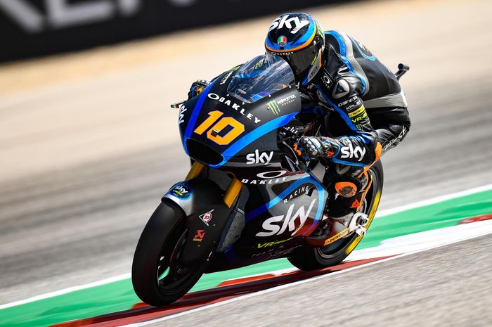 Adik Valentino Rossi, Luca Marini