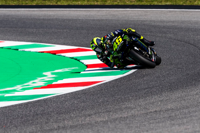 Valentino Rossi terpuruk di hari pertama MotoGP Italia 2019