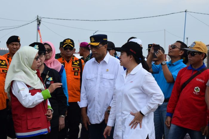 Menteri Perhubungan Budi Karya Sumadi lakukan peninjauan rest area di KM 116 di Tol Trans Sumatera