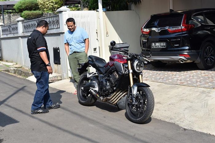 Indra Buana jadi konsumen pertama pemilik Honda CB650R