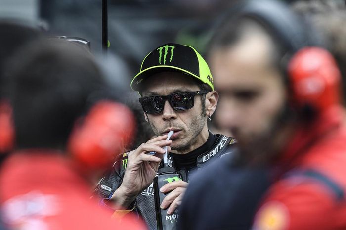 Ini Deretan Fungsi Kacamata Pembalap MotoGP Enggak Cuma 