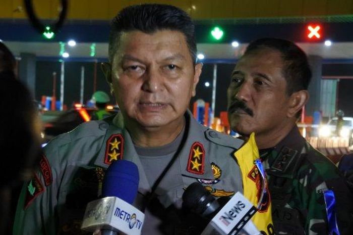 Kapolda Jateng Irjen Pol Rycko Amelza Dahniel di Gerbang Tol Kalikangkung Semarang, Senin (3/6/2019) 