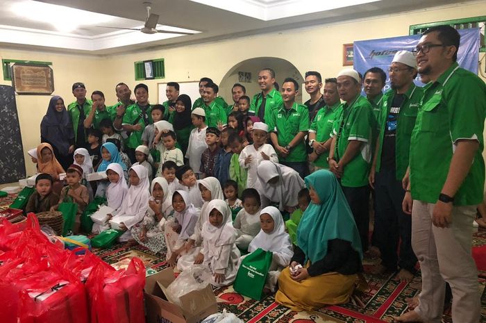 Kegiatan bakti sosial Hofos chapter Tangerang Raya