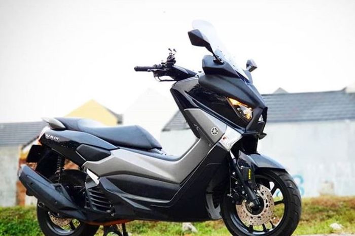 Yamaha NMAX berubah jadi baby XMAX, model topeng