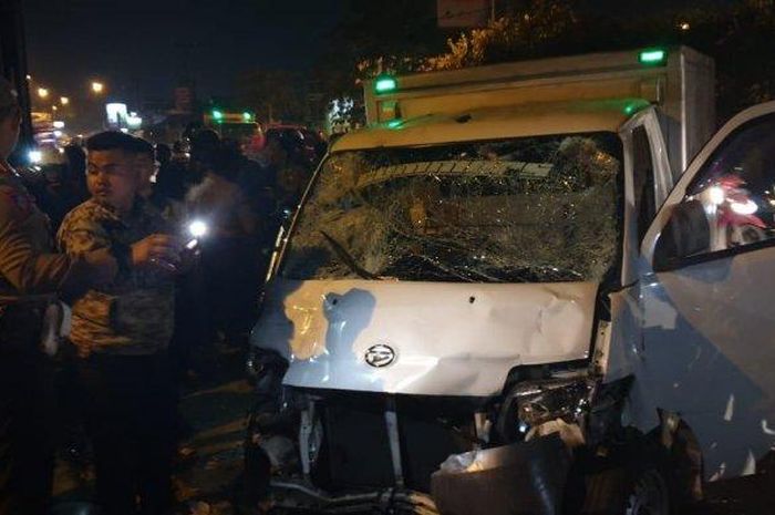 Mobil boks yang menabrak 7 anggota polisi di Katapang, Kabupaten Bandung