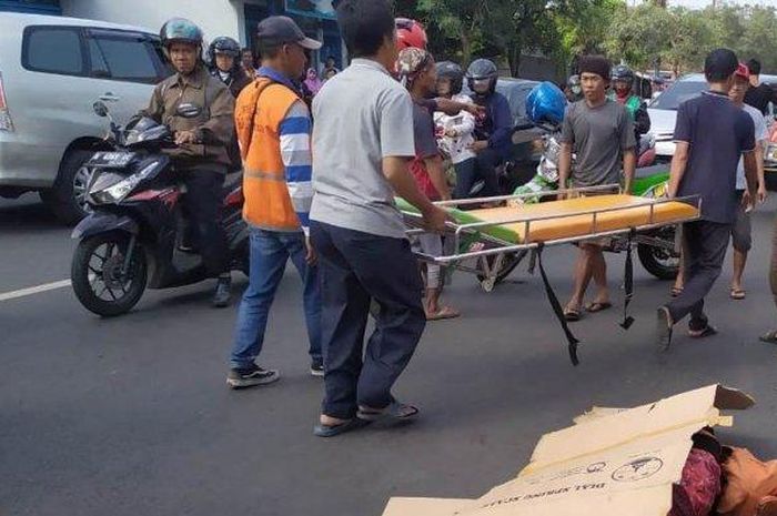 Kecelakaan karambol di Jalan Jenderal Soedirman Purwokerto, pada Selasa (25/6/2019). 