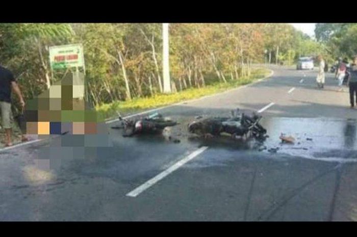 Kecelakaan maut adu banteng antara Honda Tiger dengan Yamaha RX-King di Cianjur, Jawa Barat 