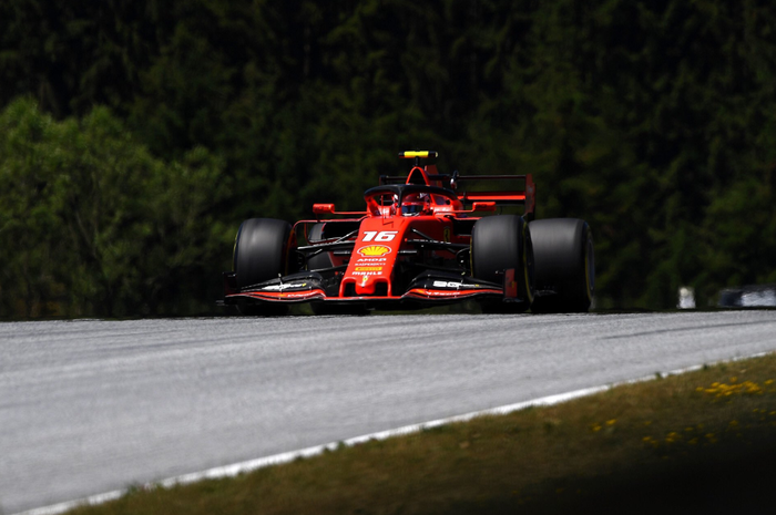 Charles Leclerc kuasai FP2 F1 Austria