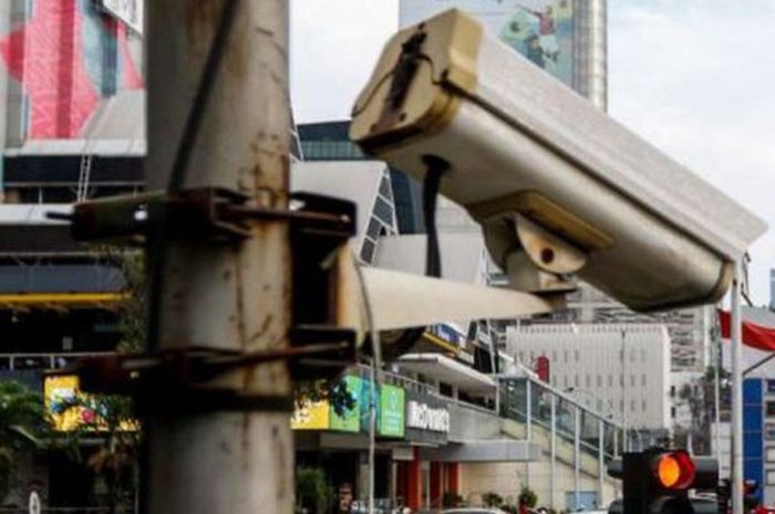 Kamera baru tilang elektronik, dipasang di 10 titik sepanjang Jalan Sudirman-Thamrin.
