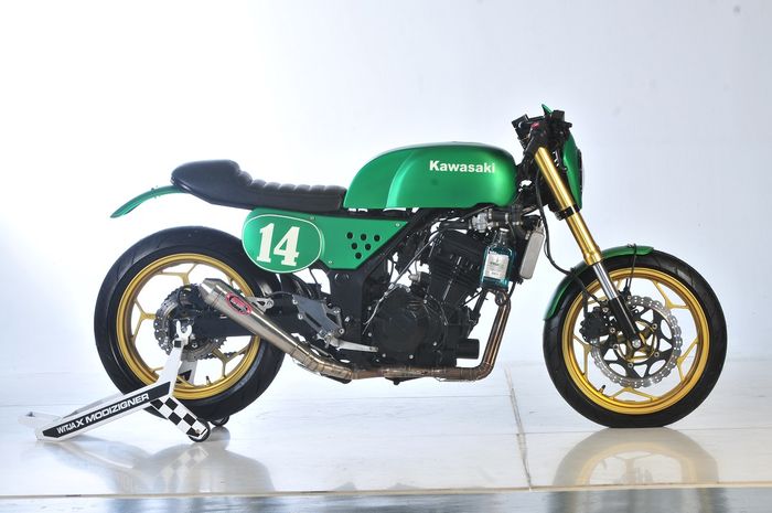 Modifikasi Kawasaki Ninja 250R Cafe Racer Mr Kuztom Garage
