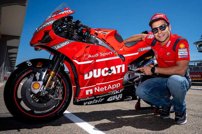 Danilo Petrucci jelang MotoGP Jerman 2019 bisa tersenyum setelah diumumkan dipertahankan di tim Ducati pabrikan musim depan