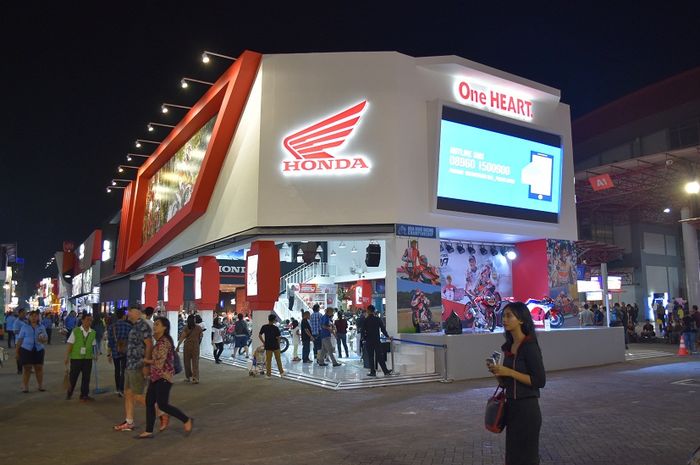 Booth Honda di Jakarta Fair Kemayoran 2019