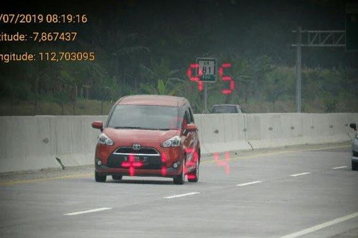Hasil tangkapan dari Speed Gun PJR Jatim IV Malang Ditlantas Polda Jatim saat di Tol Pandaan Malang (8/7).