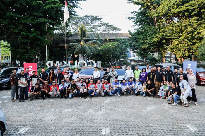 Silaturahmi komunitas pemilik Nissan dan Datsun yang berdomisili di Jakarta (9/7/2019).