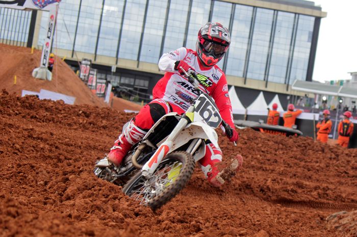 Wah, crosser lokal bisa jajal sirkuit MXGP Jakarta 2022 lebih dulu dari pembalap bule, ini alasannya.