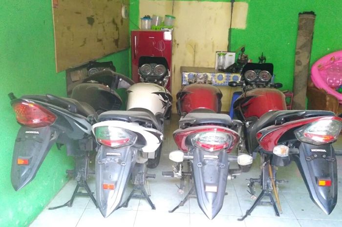 Body set Honda Tiger Revo dijual.