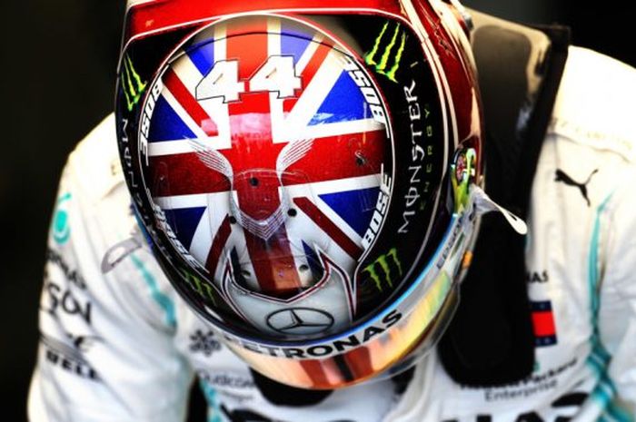Lewis Hamilton yakin Mercedes bisa tak terkalahkan mulai dari hari Sabtu